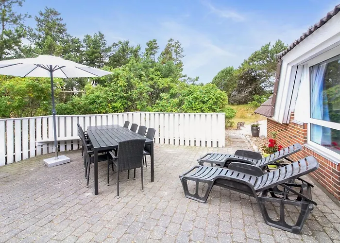 Prázdninový dům Tuula - 1-1km From The Sea By Interhome *