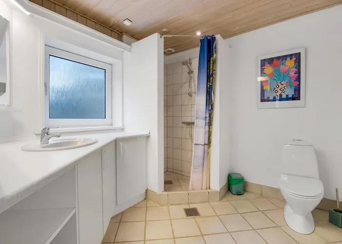 Prázdninový dům Tuula - 1-1km From The Sea By Interhome