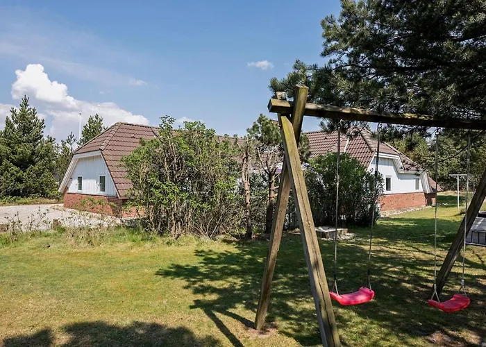 Tuula - 1-1km From The Sea By Interhome